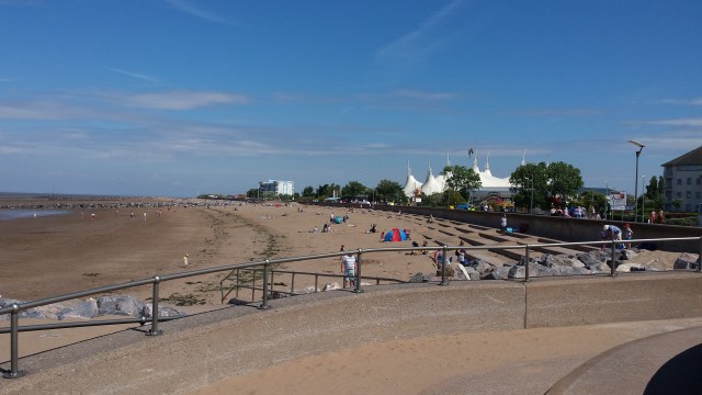 We'll have fun, fun, fun ...